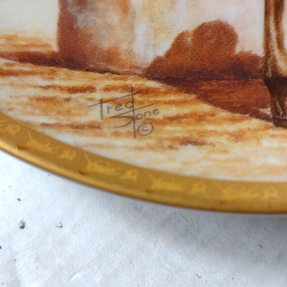 American Artists Collector's Plate "The Water Trough" by Fred Stone Issued 1992 - Picture 4 of 7